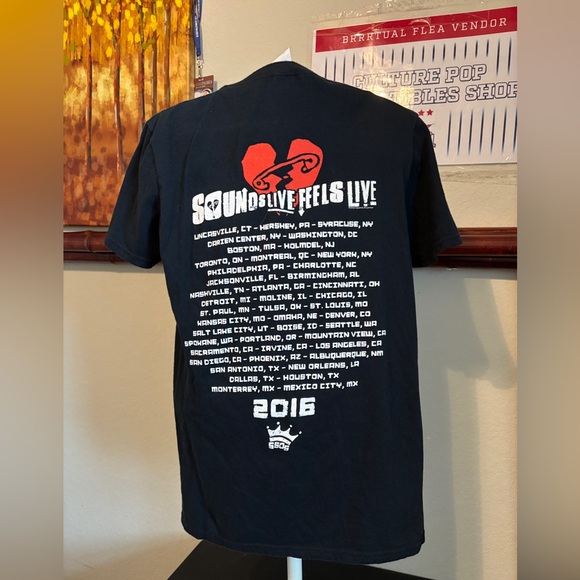 Gildan Black Graphic Tee - 5 Seconds of Summer - Picture 2 of 10